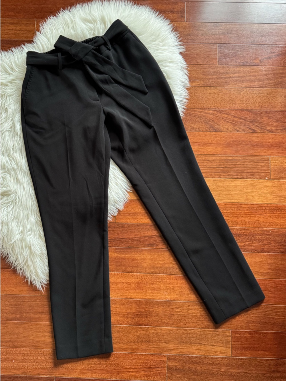 NWOT KARL LAGERFELD black belted dress pants / trousers size 6